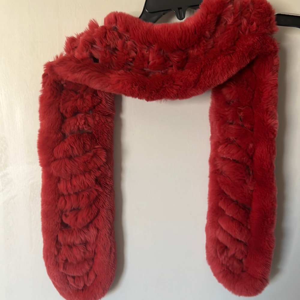 Rabbit fur woven pull through scarf